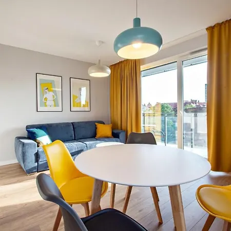 Apartment Modern, Two Bedroom, Shipyard View By Grand Danzig